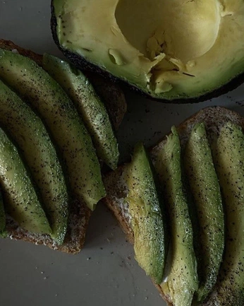 A cover of "food ref" cluster. The owner is yaval. The cluster consists of 4 elements.