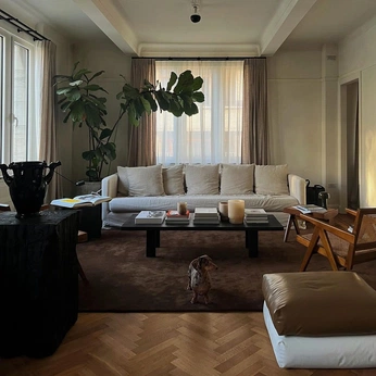 A cover of "// INTERIORS" cluster. The owner is byjstudios. The cluster consists of 74 elements.