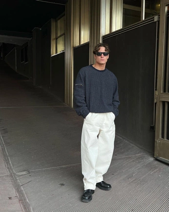 A cover of "Refashioned" cluster. The owner is remadestudio. The cluster consists of 4 elements.