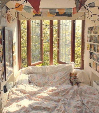 A cover of "my place" cluster. The owner is pebblepebble. The cluster consists of 63 elements.