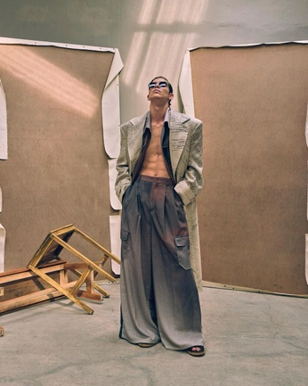 A cover of "Fencisuka vibes" cluster. The owner is konciute.m. The cluster consists of 8 elements.