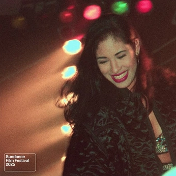 A cover of "Dreaming Of You." cluster. The owner is iluvclairoo. The cluster consists of 2 elements.