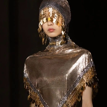 A cover of "FASHION/CLOTHING" cluster. The owner is phi. The cluster consists of 469 elements.