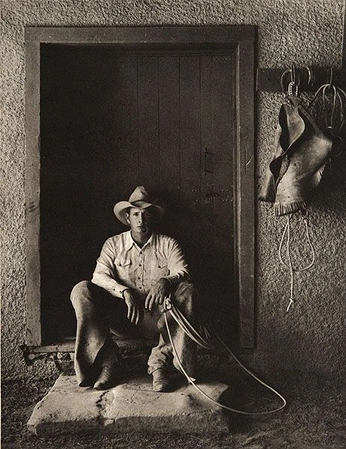 A cover of "Old Americano" cluster. The owner is peytonwheeler. The cluster consists of 19 elements.