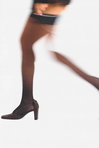 A cover of "move" cluster. The owner is iamnotyui. The cluster consists of 10 elements.