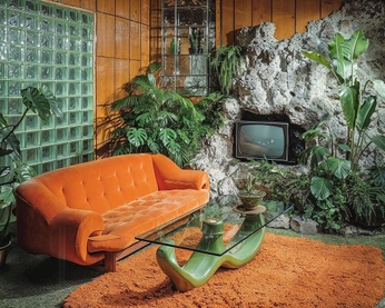 A cover of "a place to call home" cluster. The owner is worstwitherspoon. The cluster consists of 14 elements.