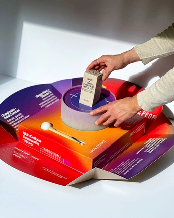 A cover of "capstone" cluster. The owner is sophlyy. The cluster consists of 2 elements.