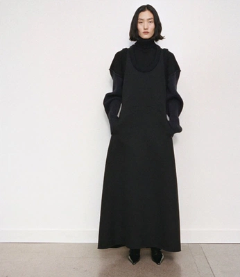 A cover of "ropita⁺‧₊˚ ཐི⋆♱⋆ཋྀ ˚₊‧⁺" cluster. The owner is xvrsjux. The cluster consists of 25 elements.