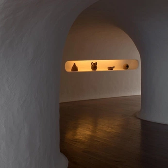 A cover of "Spaces" cluster. The owner is jaume. The cluster consists of 86 elements.