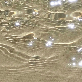 A cover of "Water ripples" cluster. The owner is benjagodin. The cluster consists of 16 elements.