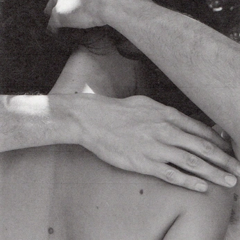 A cover of "A Thousand Kisses" cluster. The owner is theplace. The cluster consists of 47 elements.