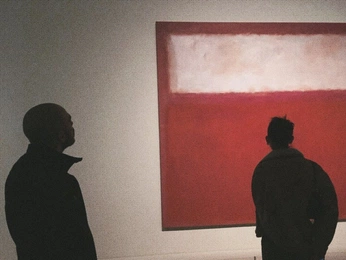 A cover of "at the gallery" cluster. The owner is misstaylorhunter. The cluster consists of 1 element.