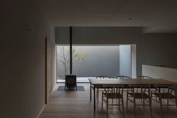 A cover of "zen interior" cluster. The owner is avamila. The cluster consists of 36 elements.