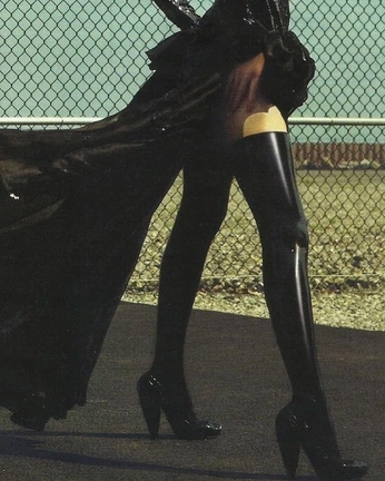 A cover of "femme fatale" cluster. The owner is beercereal. The cluster consists of 9 elements.