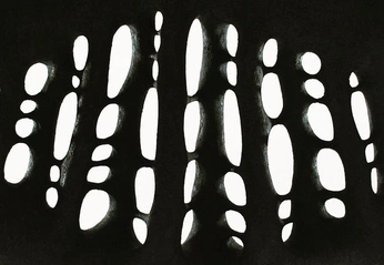 A cover of "ancae" cluster. The owner is bluhenderosen. The cluster consists of 19 elements.