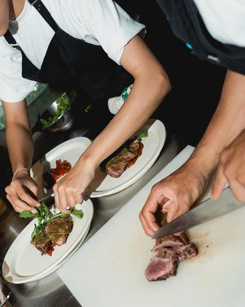 A cover of "3RD PLACE" cluster. The owner is hasanlilaman. The cluster consists of 13 elements.