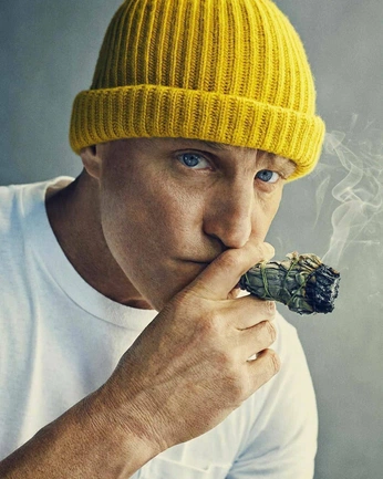 A cover of "Beanie Business, Appeal" cluster. The owner is khamanir. The cluster consists of 50 elements.