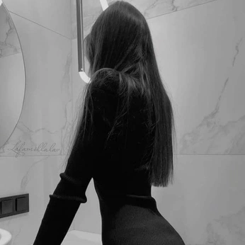 A cover of "❛ stjärnljus ❜ ‧ polar." cluster. The owner is stelaernis. The cluster description is "✦✧❄︎❅ stella ‧ you, the star ; earthen and otherworldly melancholia.". The cluster consists of 65 elements.