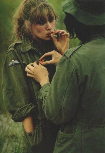 A cover of "Gay" cluster. The owner is madritter. The cluster consists of 4 elements.