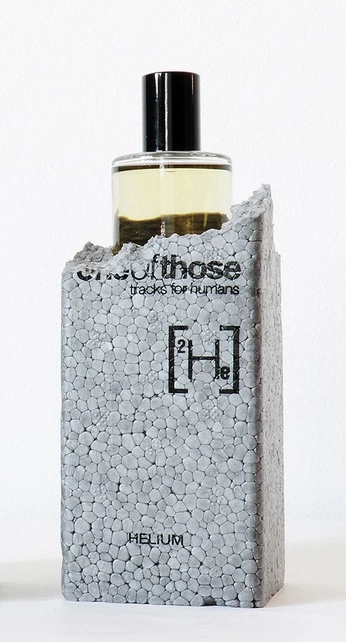 A cover of "Objects" cluster. The owner is reyhanrezaee. The cluster consists of 3 elements.