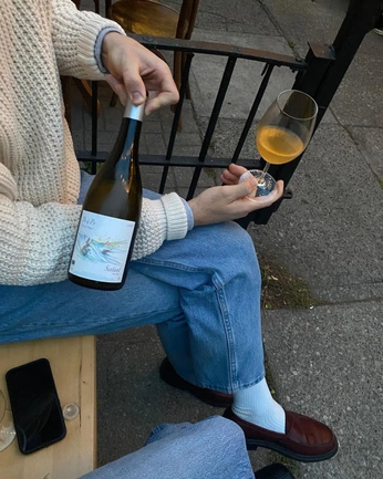 A cover of "Evenings" cluster. The owner is katiemckenzii. The cluster consists of 2 elements.