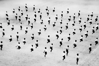 A cover of "📷" cluster. The owner is vicky13. The cluster consists of 6 elements.