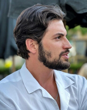 A cover of "Haircut" cluster. The owner is albertogalca. The cluster consists of 11 elements.