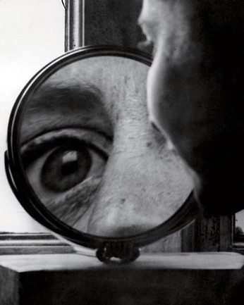 A cover of "decay" cluster. The owner is swimakaswim. The cluster consists of 6 elements.