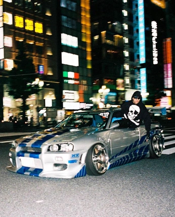 A cover of "Dream Car 🚘" cluster. The owner is lunarshadow. The cluster consists of 7 elements.