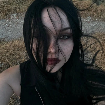 A cover of "oHmygOTh" cluster. The owner is omni72. The cluster consists of 238 elements.