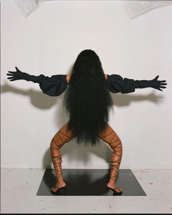 A cover of "Editorial / compo" cluster. The owner is galateafernandez. The cluster consists of 7 elements.