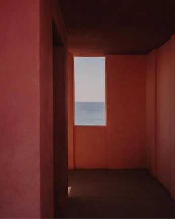 A cover of "Casa - Hallway" cluster. The owner is versilia. The cluster consists of 7 elements.