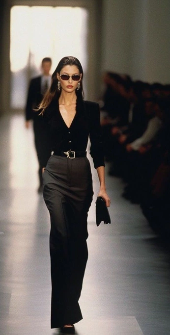 A cover of "Moda" cluster. The owner is prttymdfkrdali. The cluster consists of 1 element.