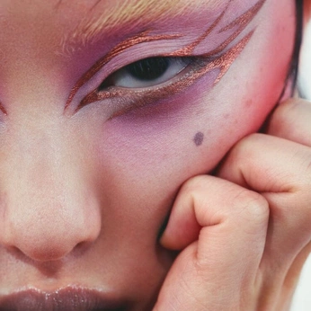 A cover of "f is for fashion" cluster. The owner is queenbb. The cluster consists of 88 elements.