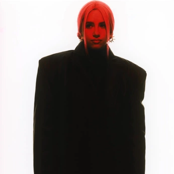 A cover of "Creative Light Ideas" cluster. The owner is jordybrada. The cluster consists of 8 elements.