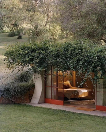 A cover of "arch" cluster. The owner is kornobisnatasza. The cluster consists of 32 elements.