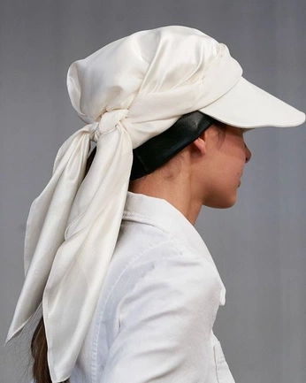 A cover of "accessories" cluster. The owner is 214bryann. The cluster consists of 14 elements.