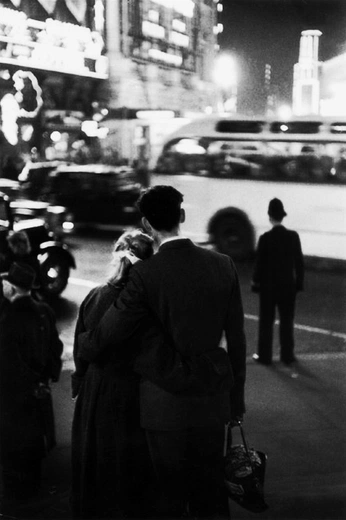 A cover of "city life" cluster. The owner is pedrobarabas. The cluster consists of 8 elements.