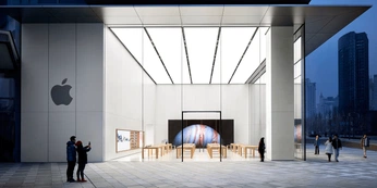 A cover of "Architecture" cluster. The owner is ben. The cluster consists of 15 elements.