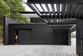 A cover of "Modern Exteriors" cluster. The owner is robungar. The cluster consists of 137 elements.