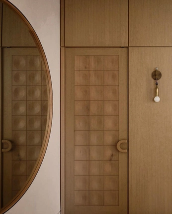 A cover of "Panneling" cluster. The owner is carolinac24. The cluster consists of 1 element.