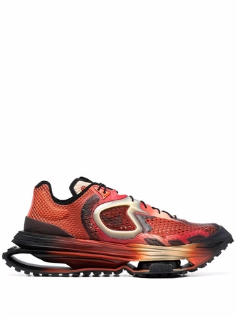 A cover of "Fashion" cluster. The owner is jxtrs. The cluster consists of 9 elements.