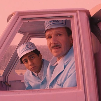 A cover of "film" cluster. The owner is kaajsaa. The cluster consists of 14 elements.