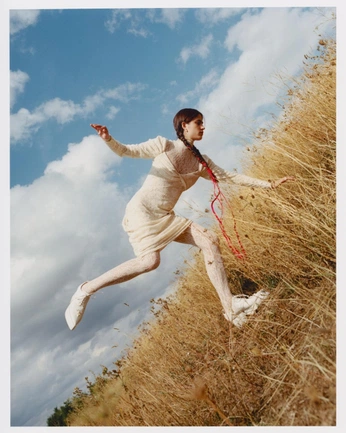 A cover of "Poses" cluster. The owner is acid.troll. The cluster consists of 6 elements.