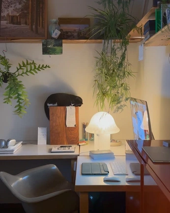 A cover of "Aesthetically" cluster. The owner is celestialna. The cluster consists of 95 elements.