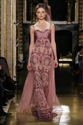 A cover of "Stylish" cluster. The owner is ironlessgiant. The cluster consists of 14 elements.