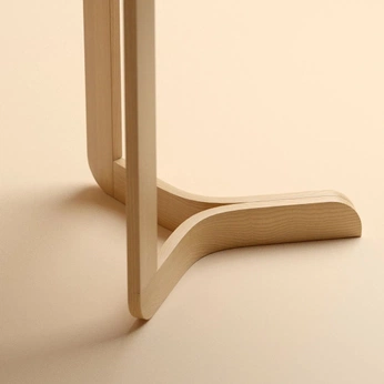 A cover of "LINEA KOOL" cluster. The owner is aureanachourio. The cluster consists of 1 element.