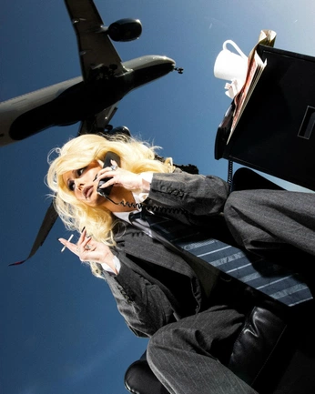 A cover of "Photo posing/ideas" cluster. The owner is miauk. The cluster consists of 5 elements.