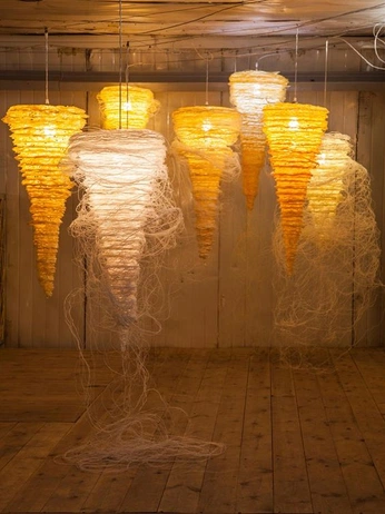 A cover of "Lighting" cluster. The owner is h2x7a. The cluster consists of 1 element.