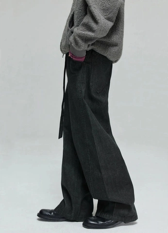 A cover of "fashion" cluster. The owner is dawnintheadan. The cluster consists of 10 elements.